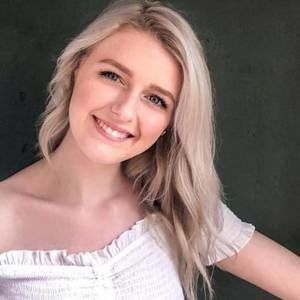 Meet your Posher, Brianna